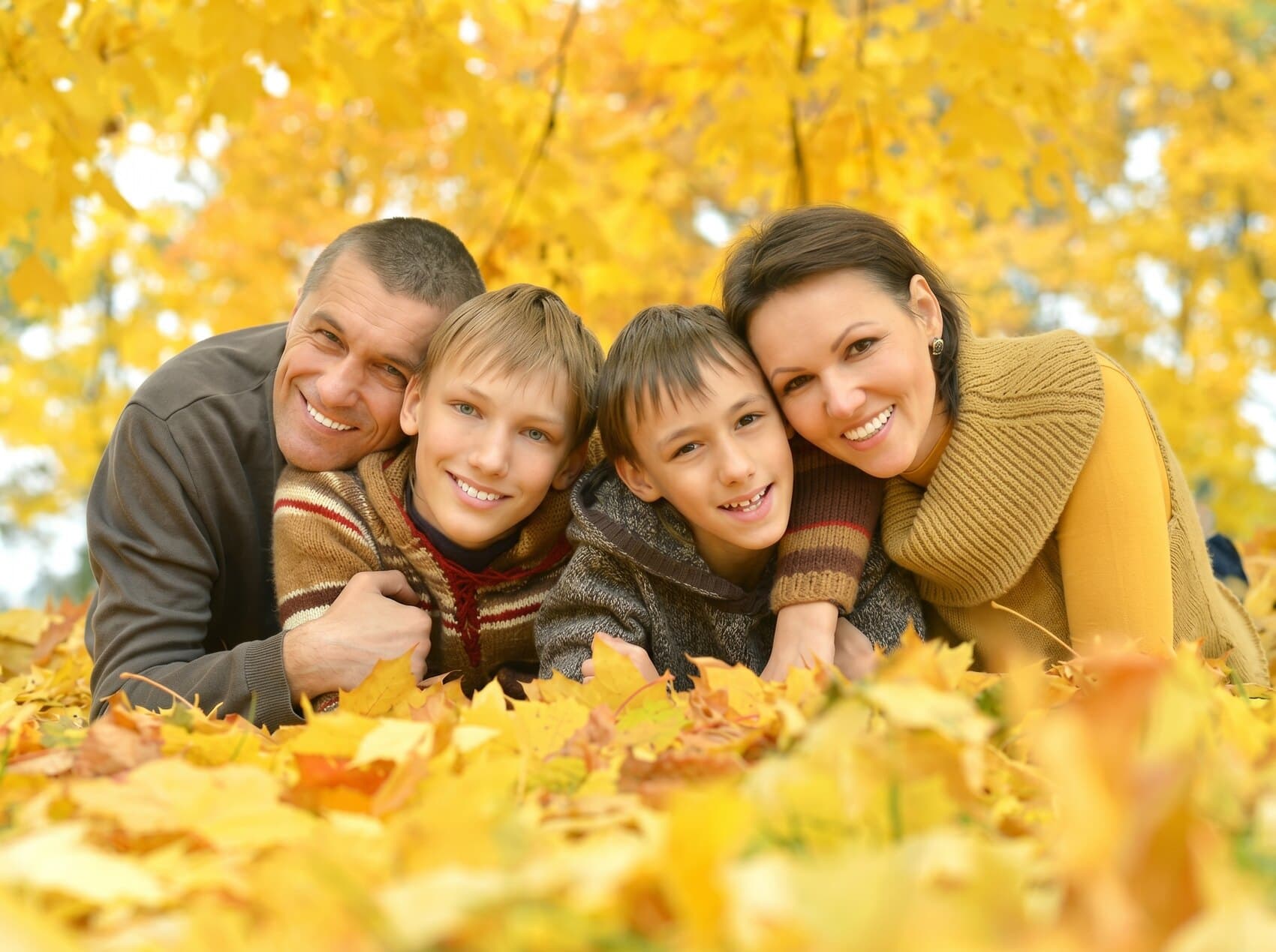 A happy family — flexible financial options at Oasis Smile Dental